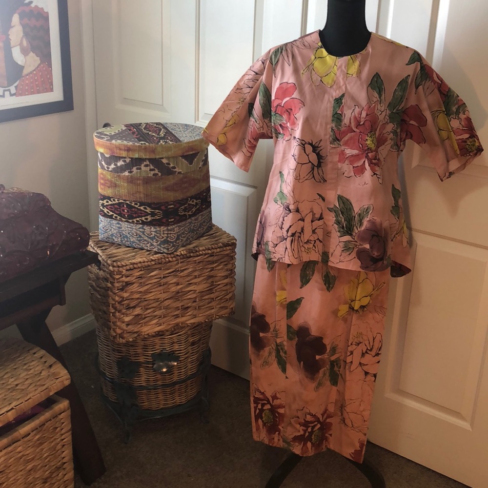 🛍 Top and Skirt Floral Set
